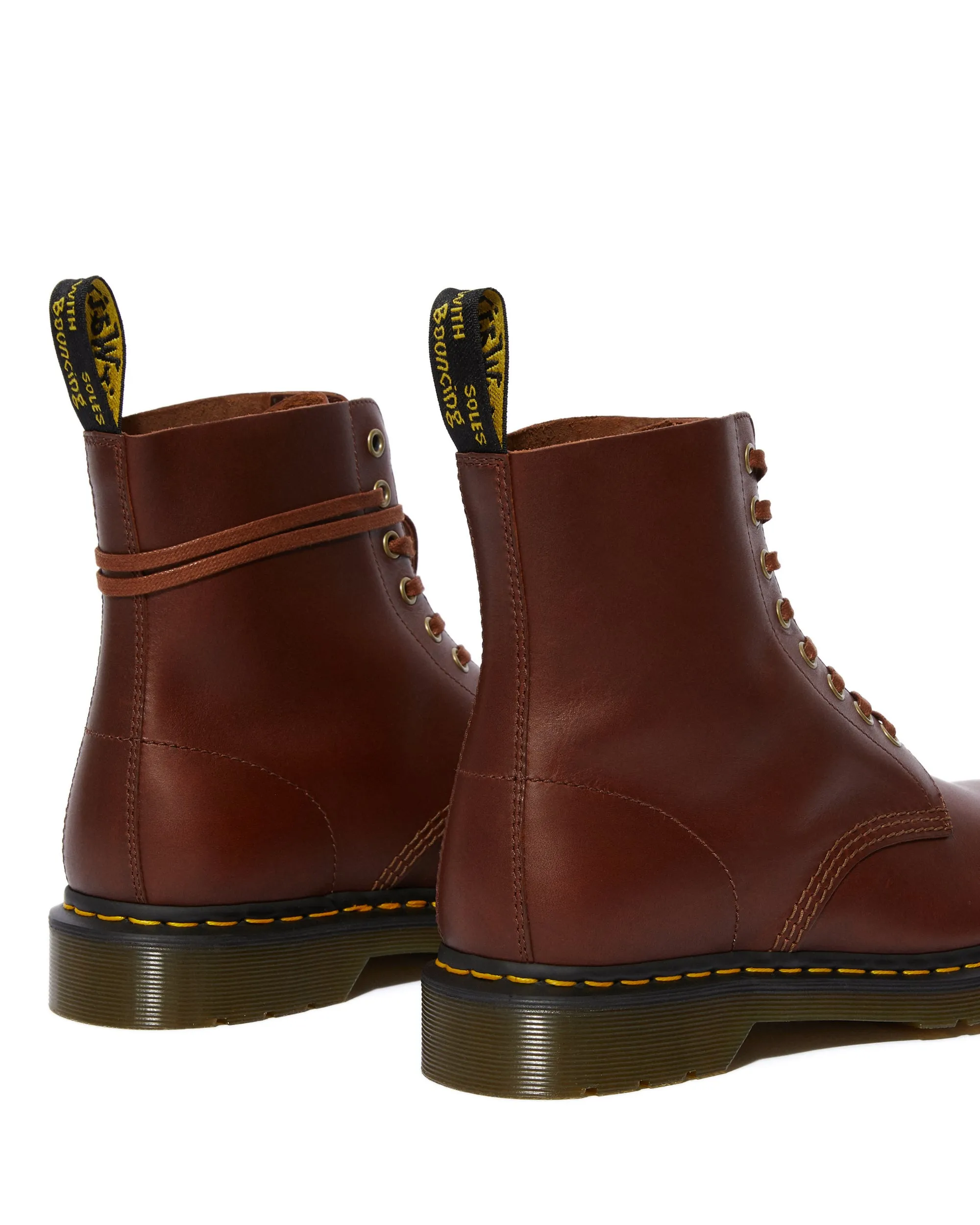 1460 Pascal Brown Classico Boots