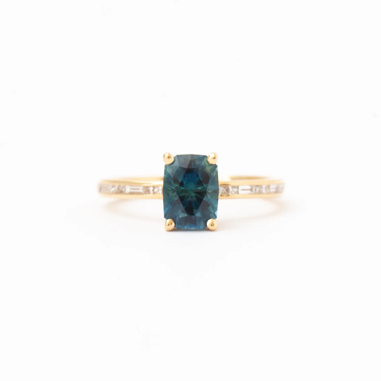 1.53 ct Montana Sapphire Portico Ring