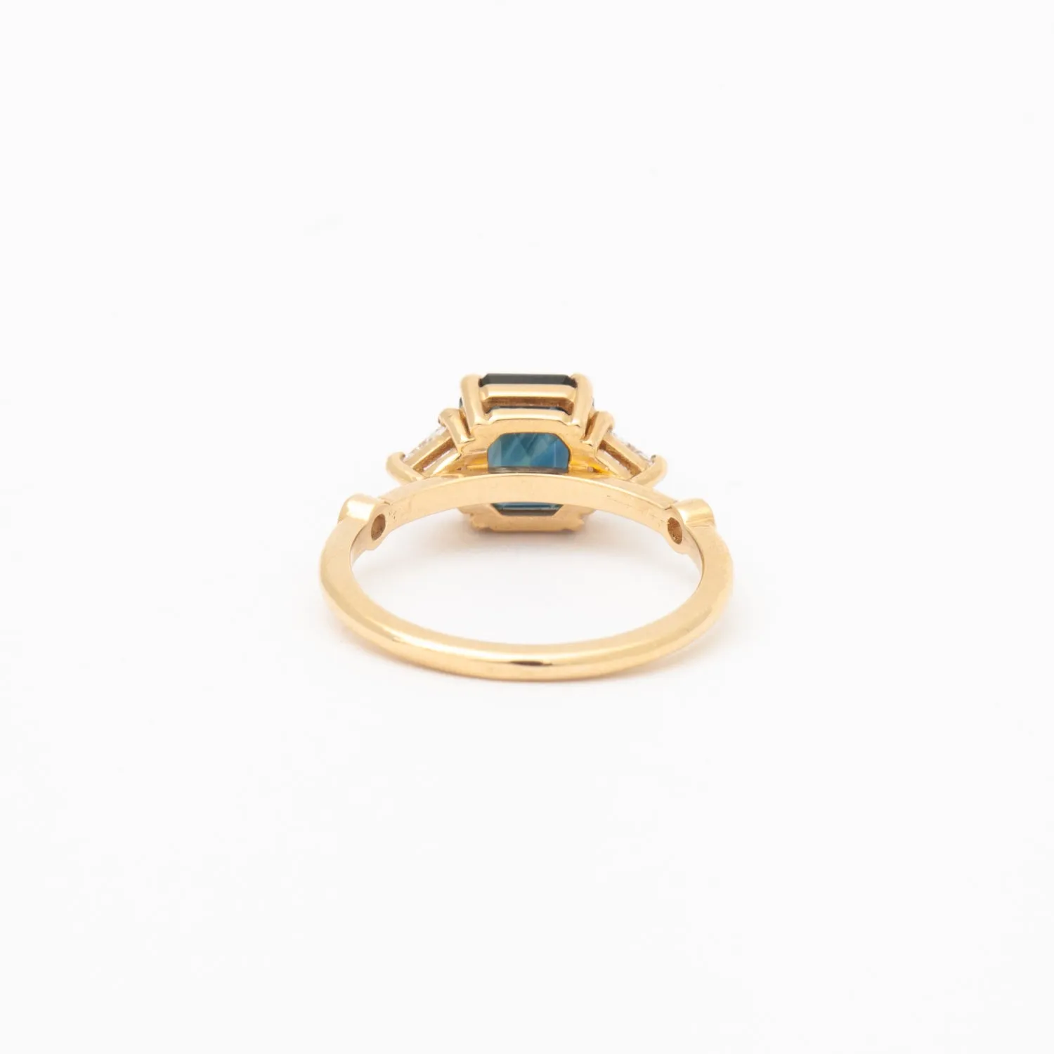 2.24 ct Teal Radiant Sapphire Scarlett Ring