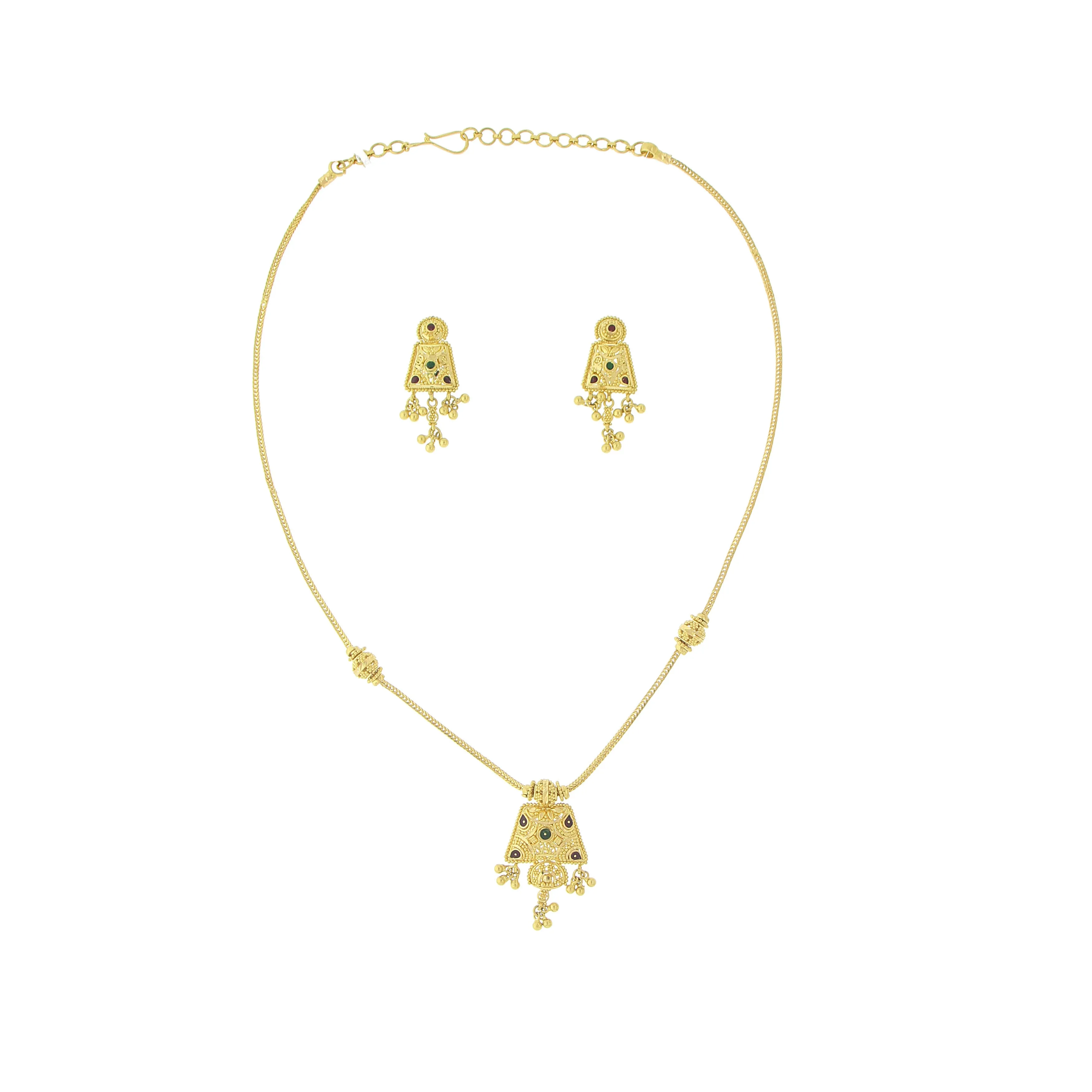 3 PIECE GOLD NECKLACE SET