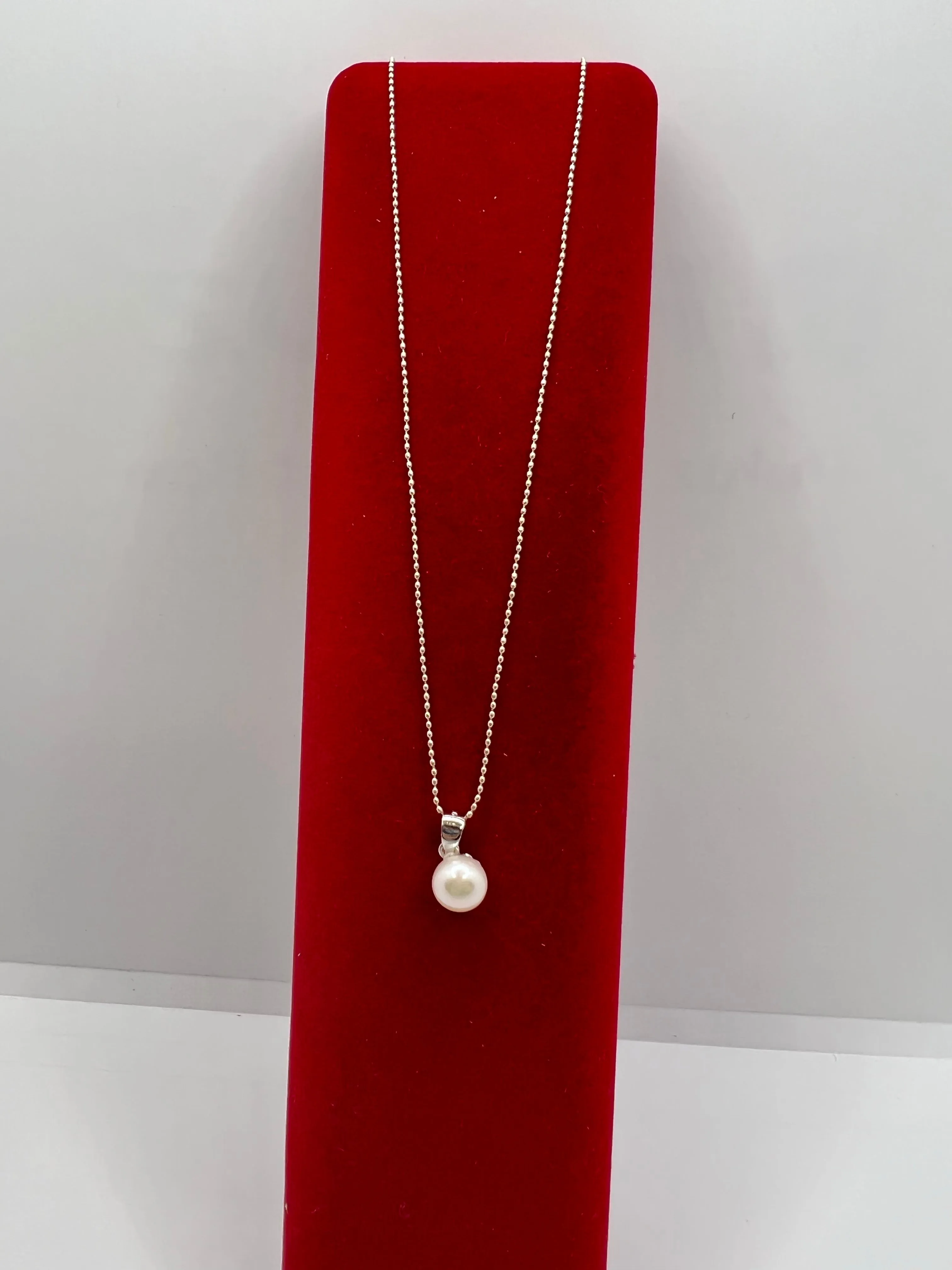 925 Sterling Silver pearl Set