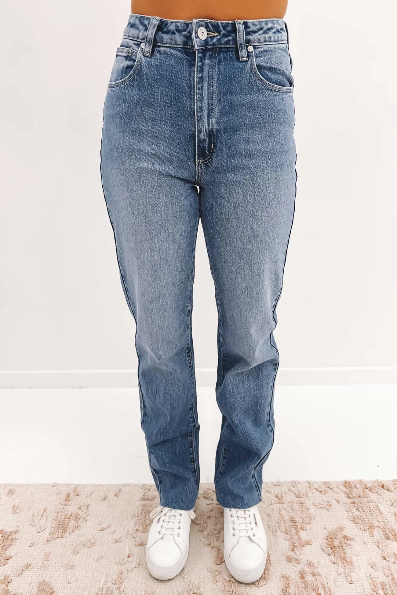 A 94 High Straight Jean Lexi Mid Blue