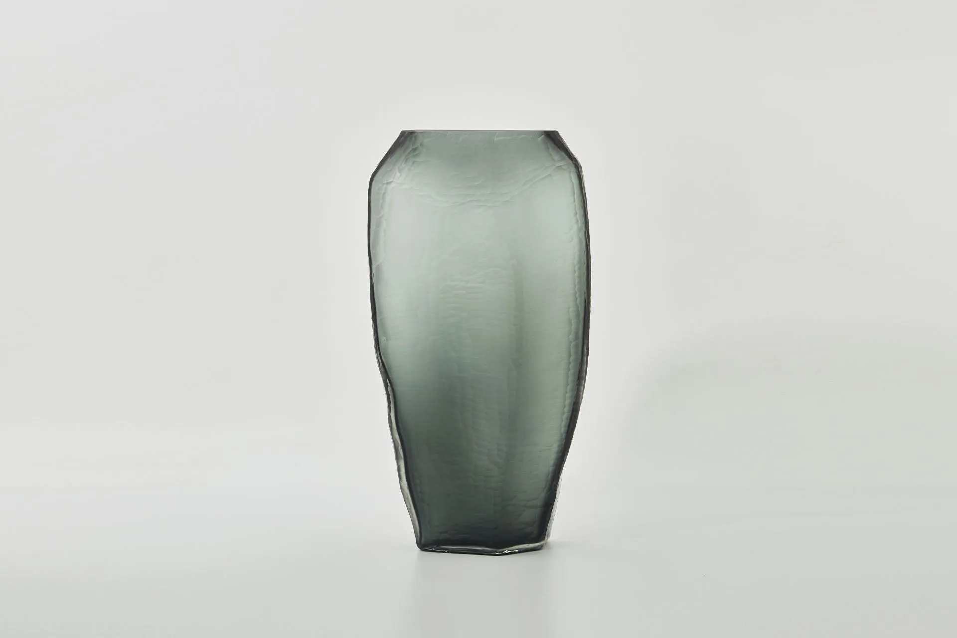 A The Foundry House Dune Vase Smoke