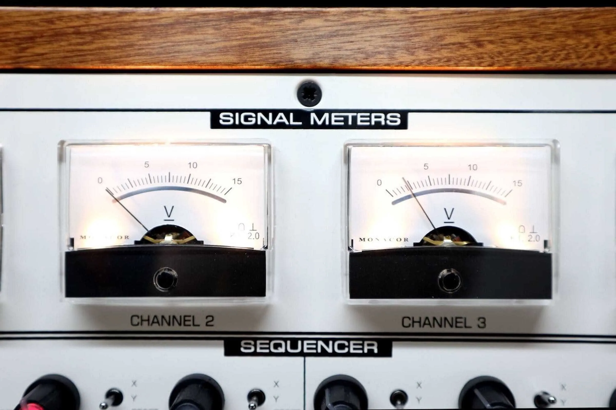 Analogue Solutions Colossus