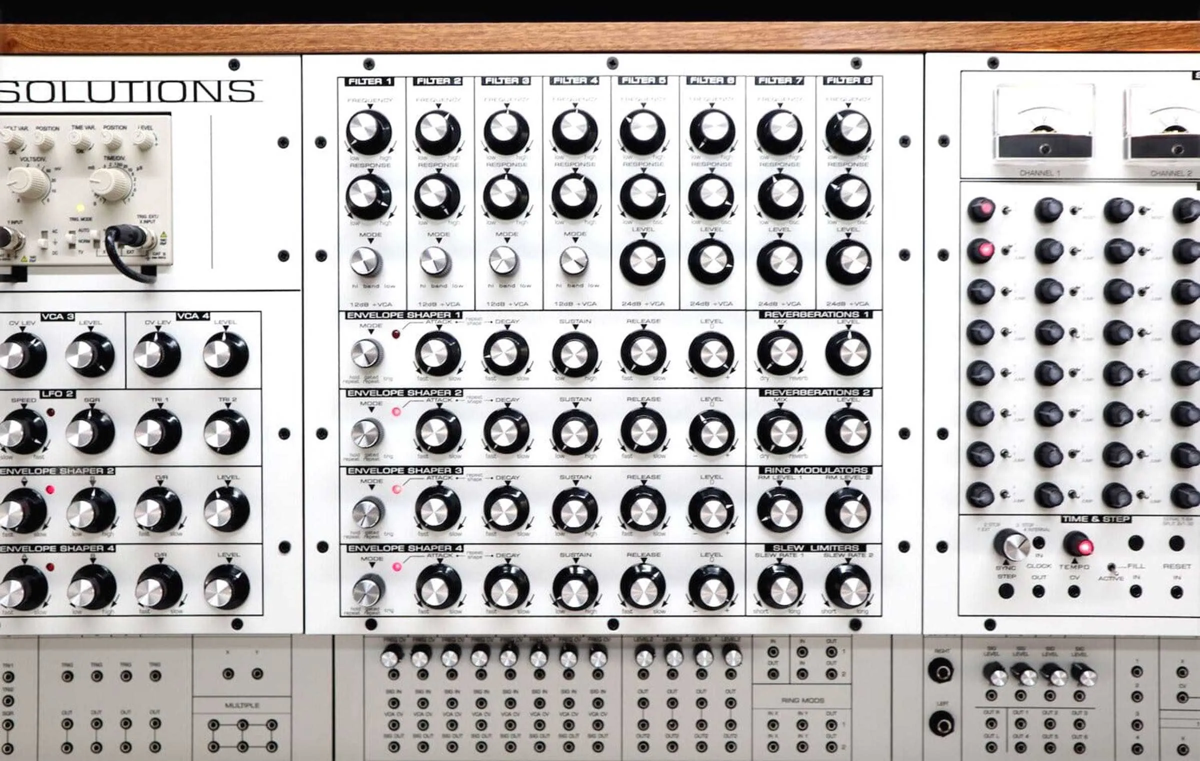 Analogue Solutions Colossus