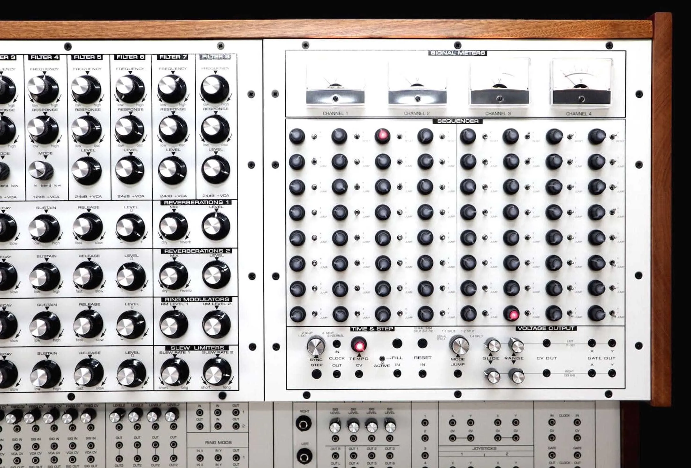 Analogue Solutions Colossus