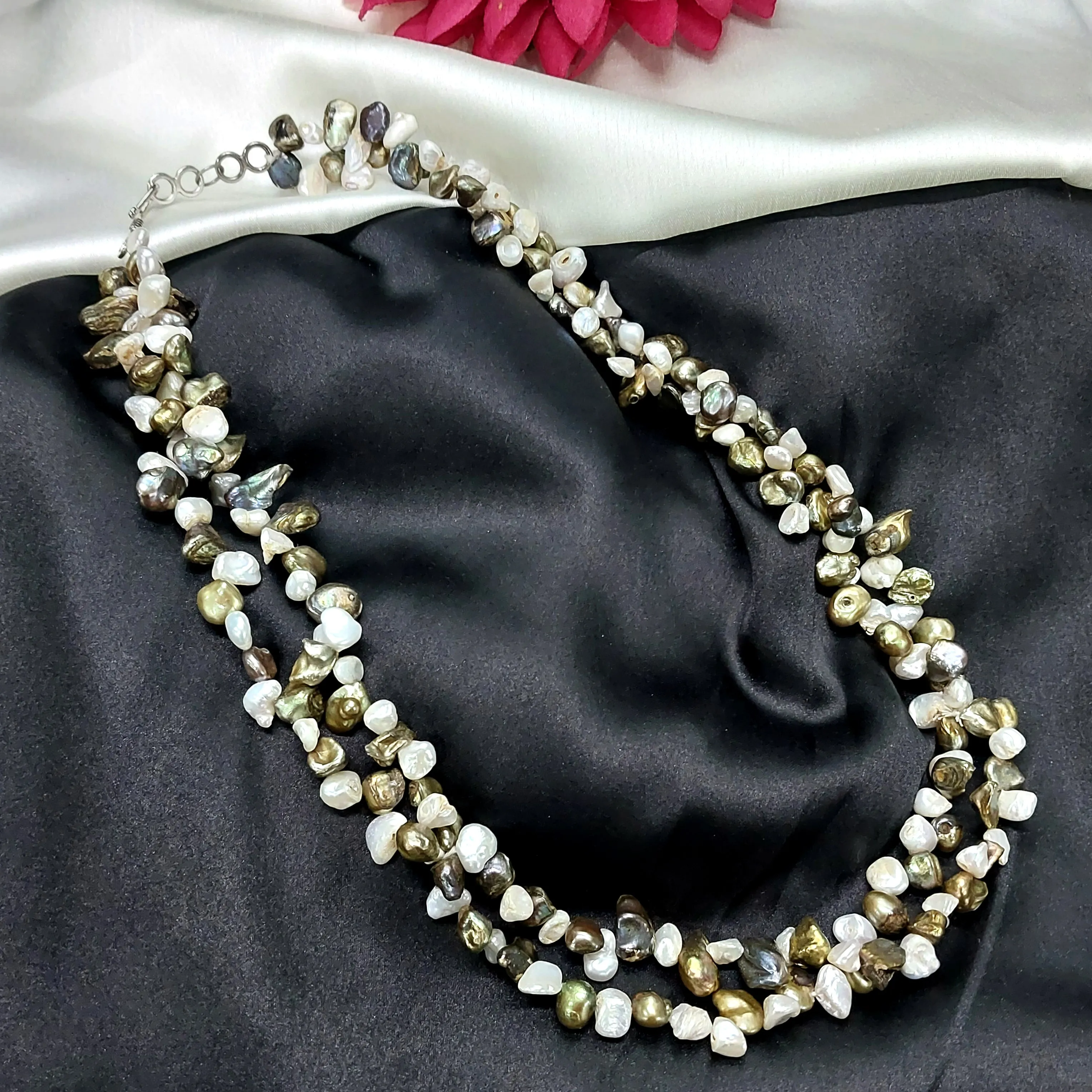 Ariyah Fresh Water Pearl Necklace