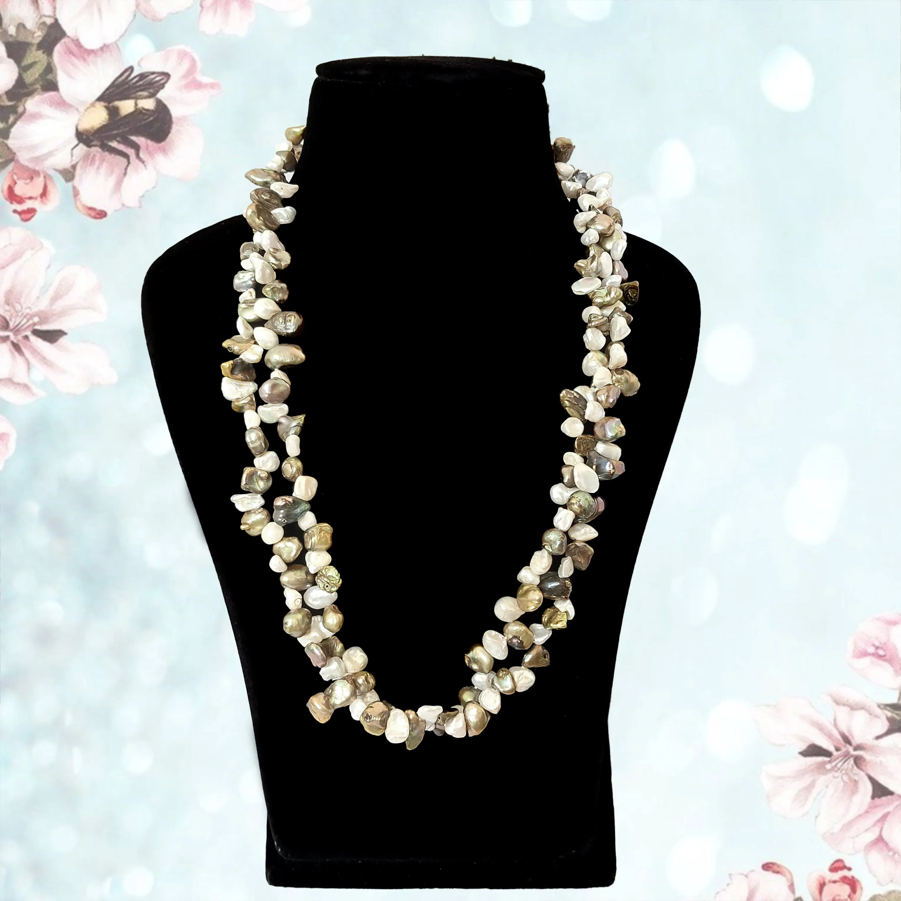 Ariyah Fresh Water Pearl Necklace