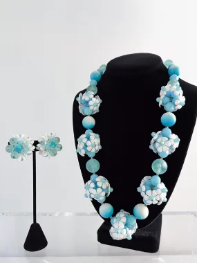 Cutest 1950's Blue White Daisy Austria Necklace & Earring Set / OS