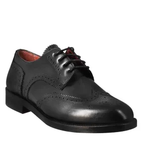 Derby da donna con effetto brogue in pelle colore nero