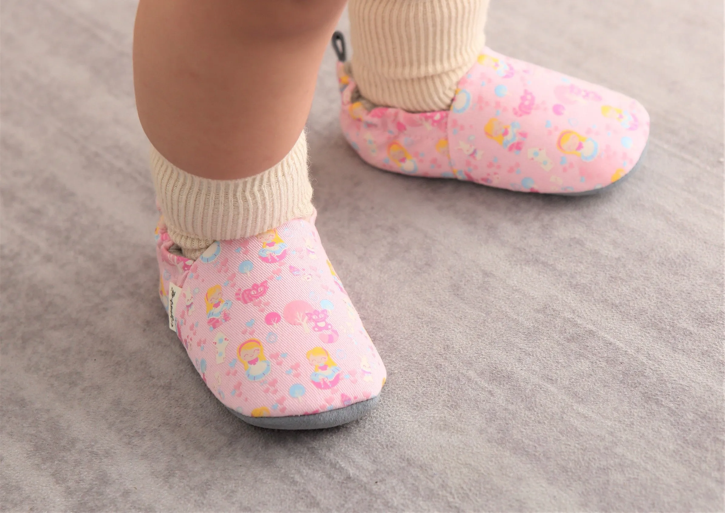 JplusJ Wonderland Pink Organic Baby Shoes 粉紅" Wonderland" 有機棉學步鞋