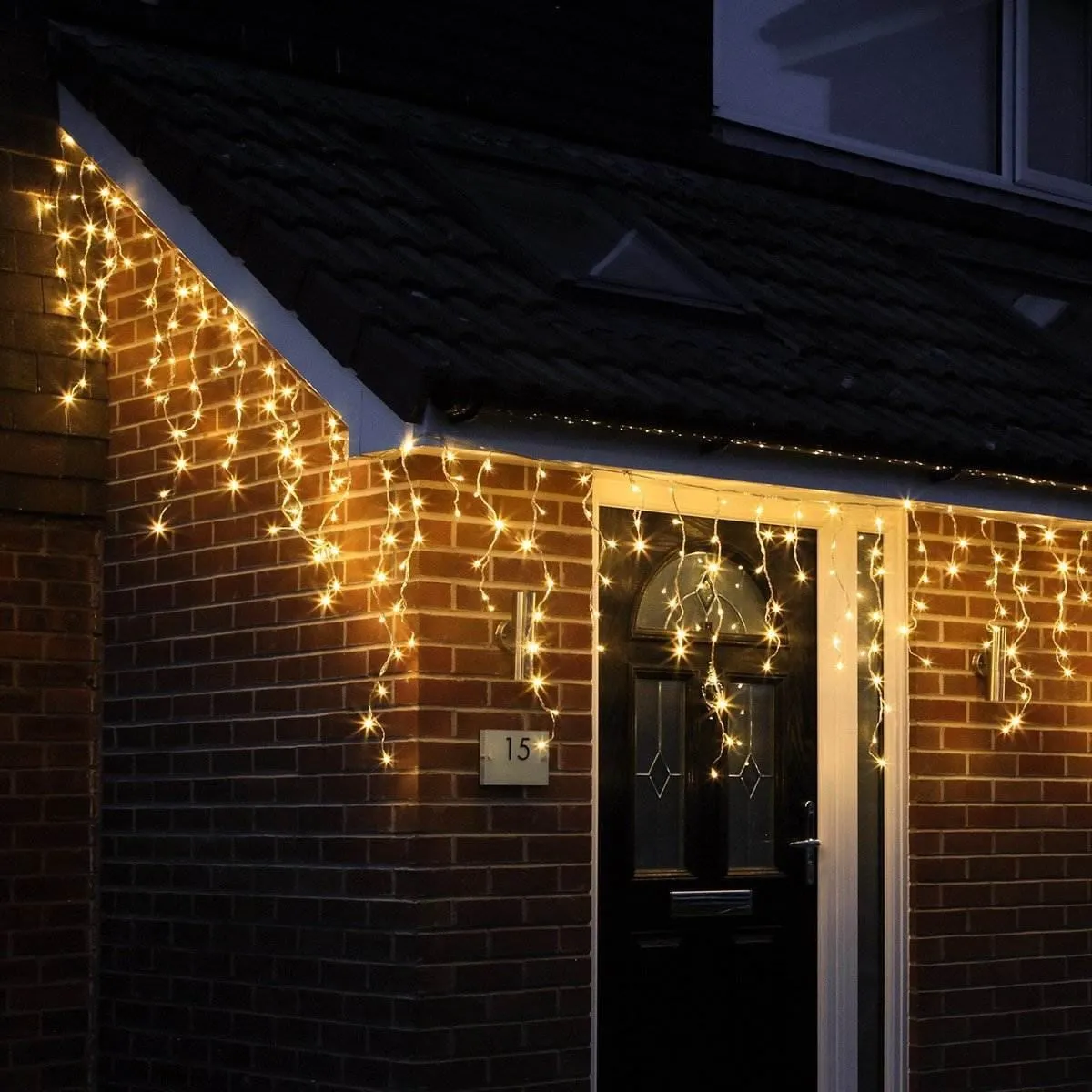 LED Warm White Icicle Lights (10m)