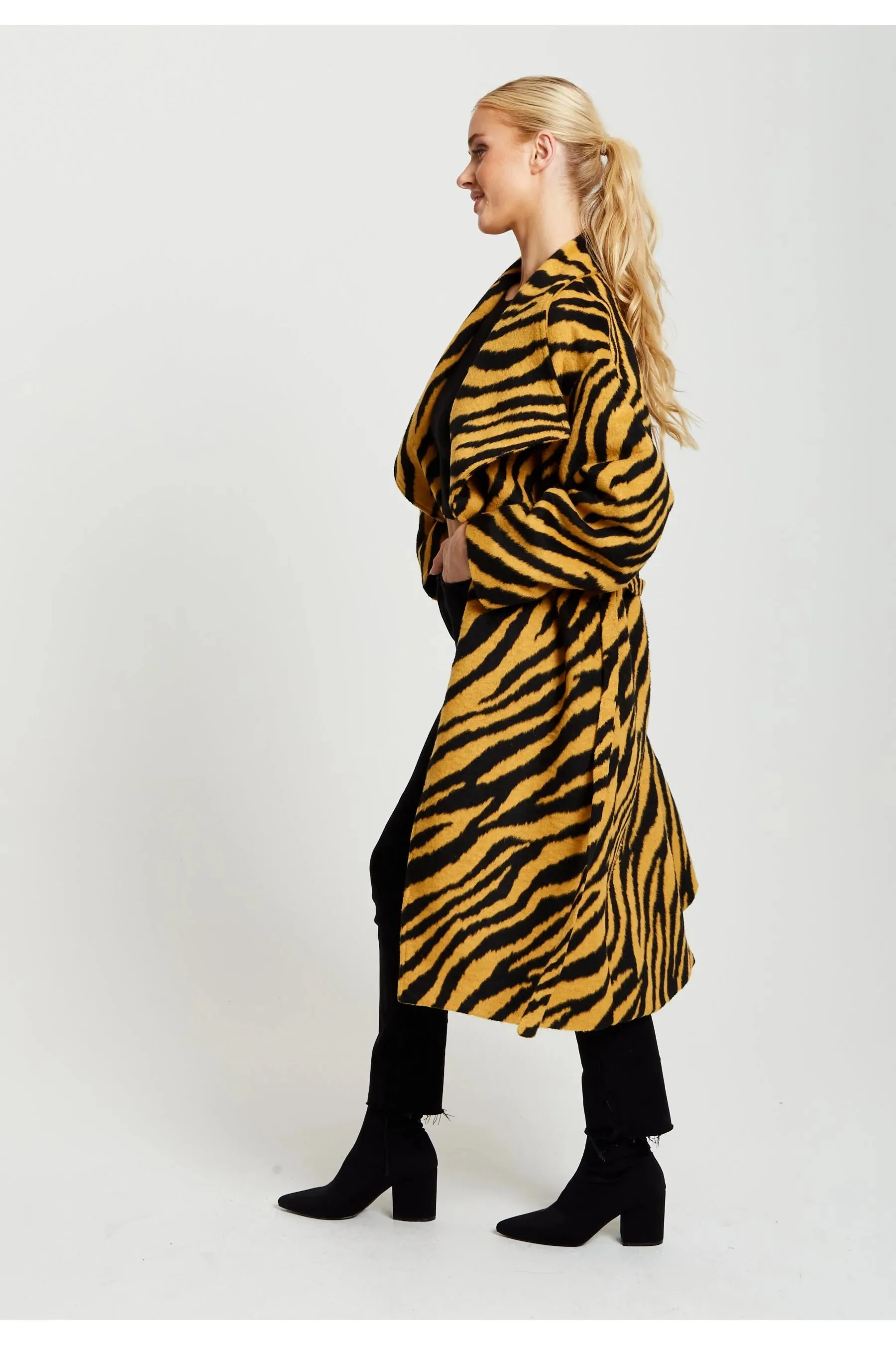 Liquorish Zebra Print Longline Coat In Mustard And Black