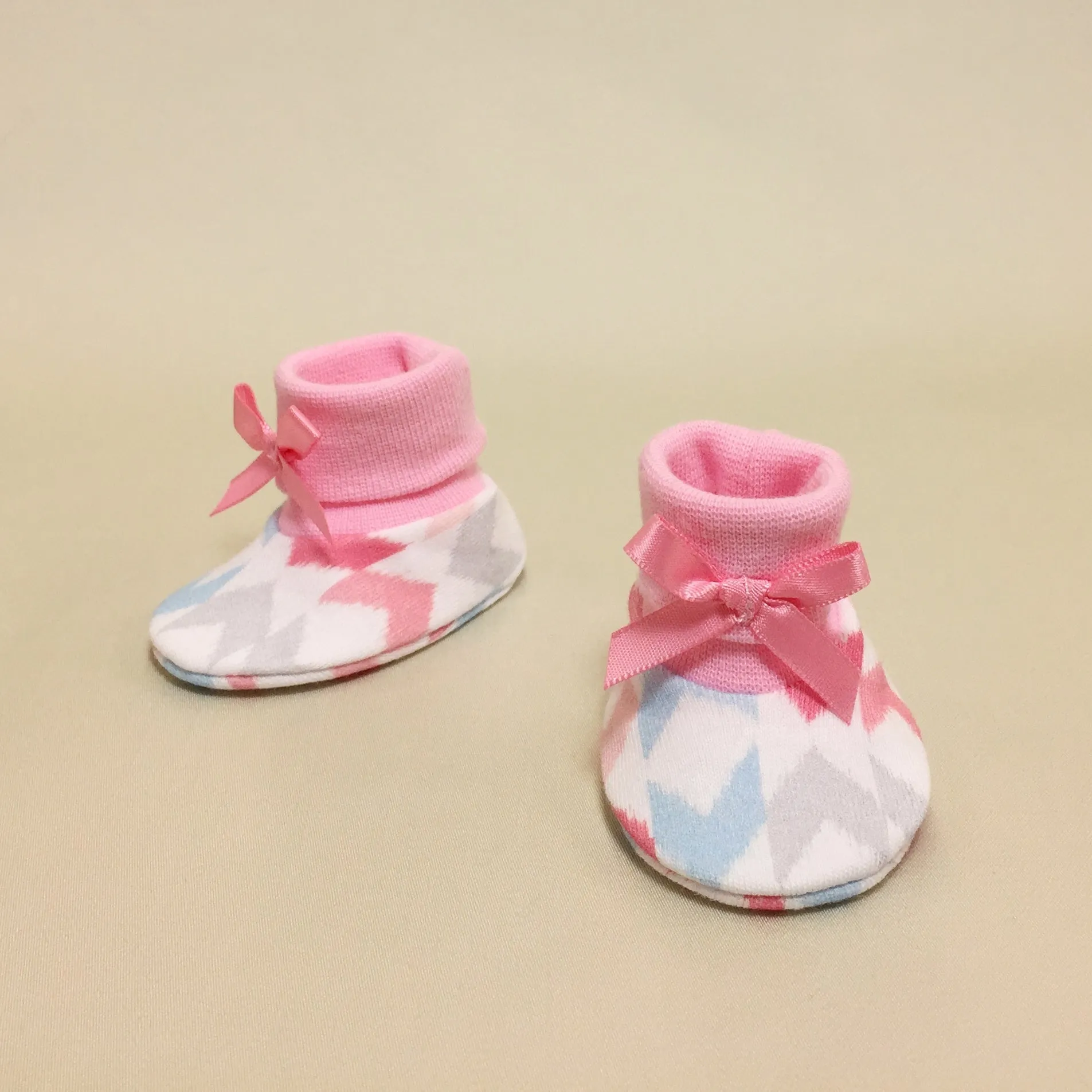 NICU Booties Chevron Pink