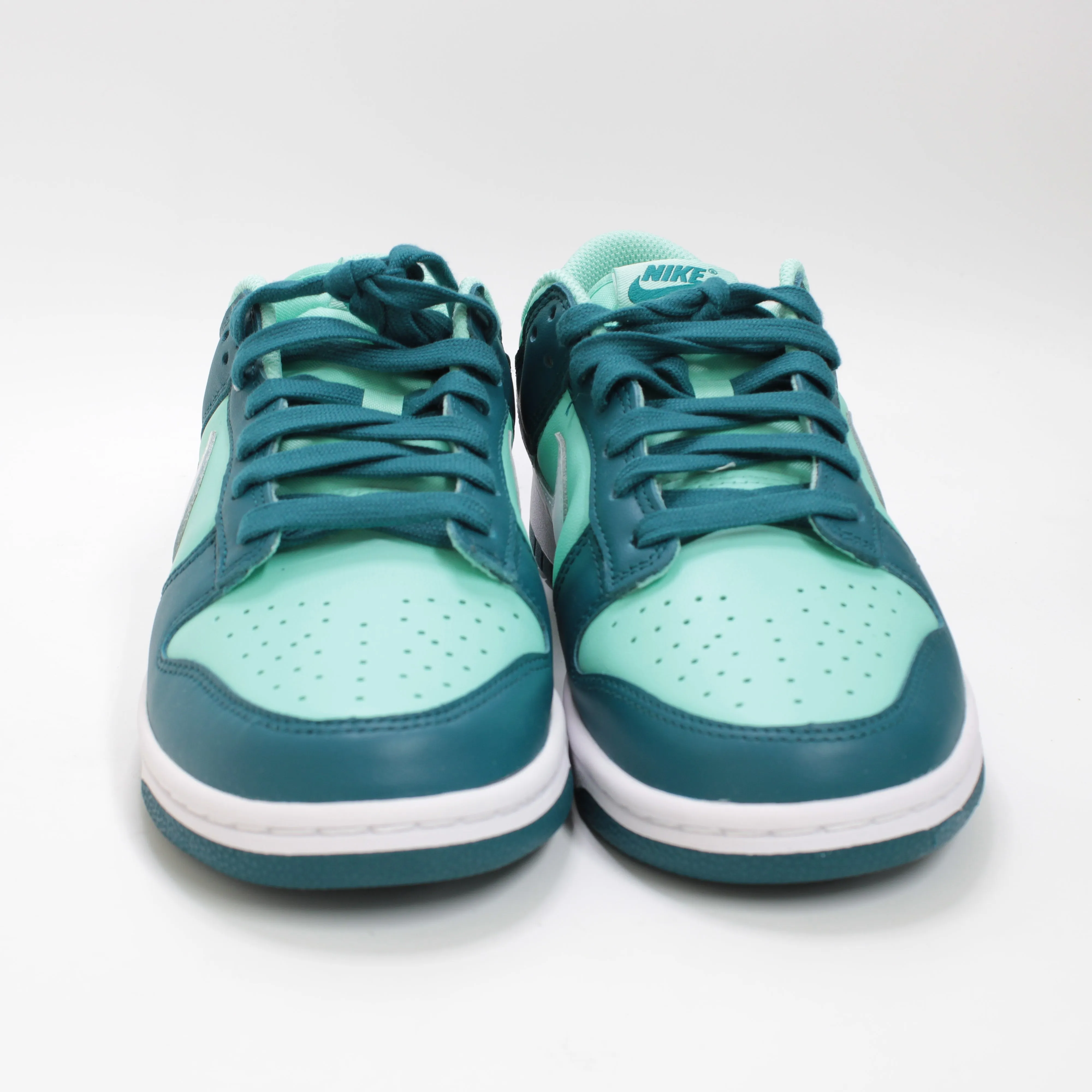 Nike Dunk Low Trainers Geode Teal White Emerald Rise