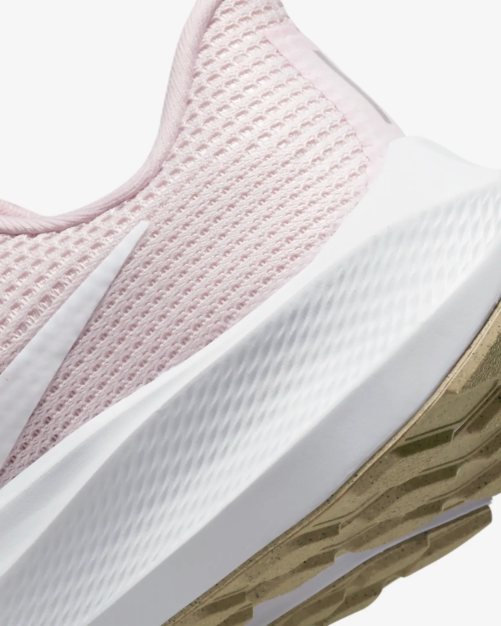 Nike Women's Pegasus 40 Shoes - Pearl Pink / Pink Foam / Hemp / White