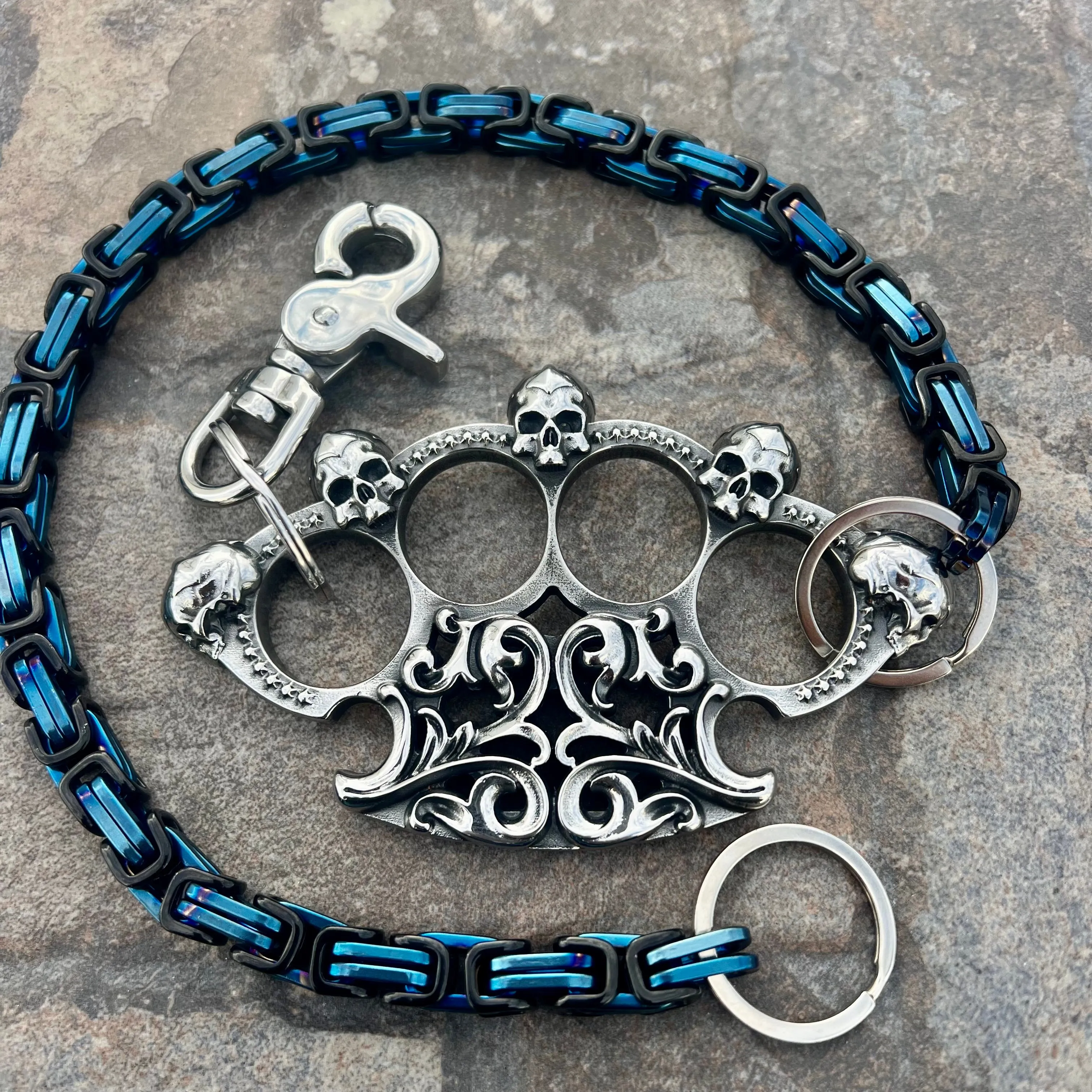 Royal Four Finger Ring Wallet Chain - Black & Blue Daytona Heritage - WC1H