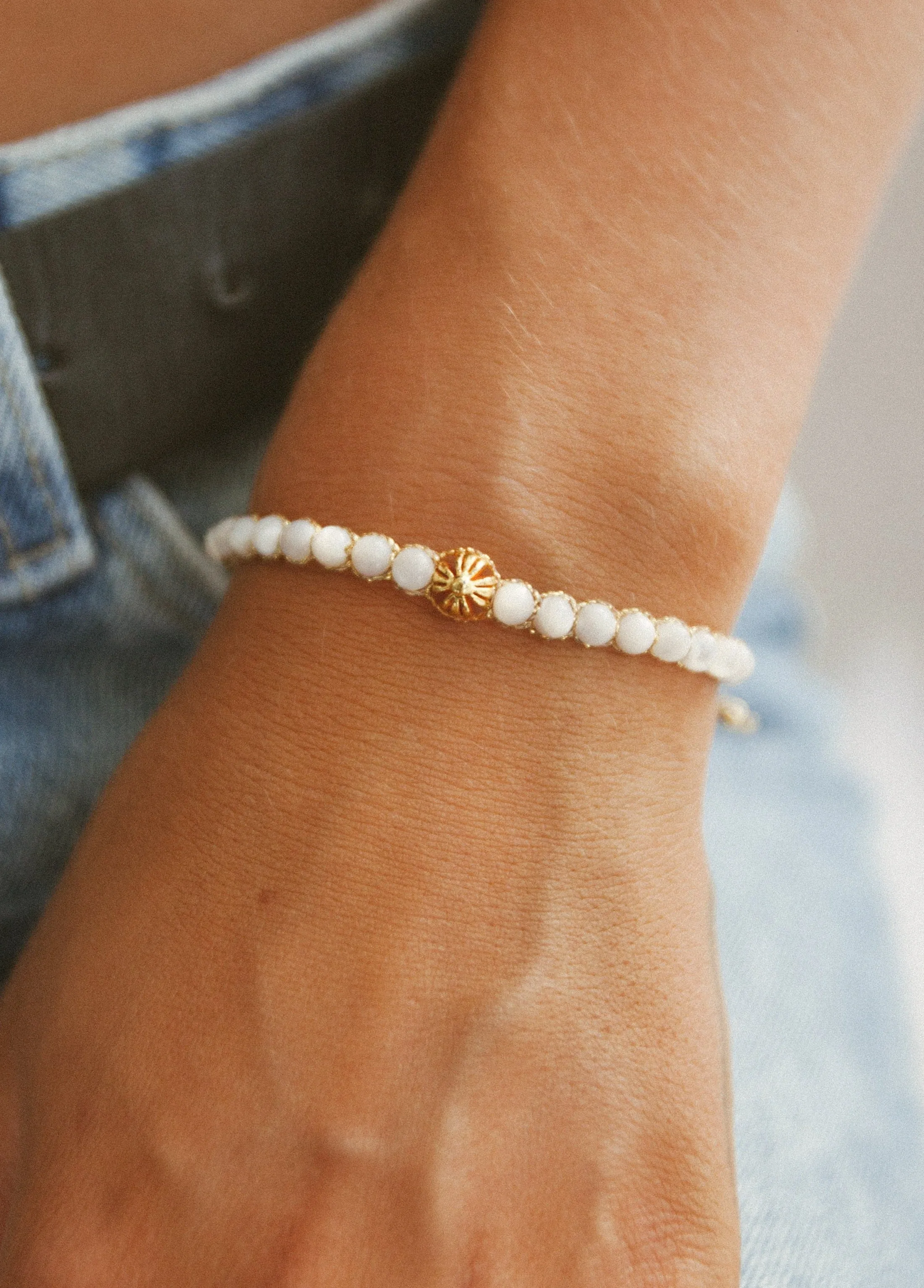 SEASHELL GOLD BRACELET women's