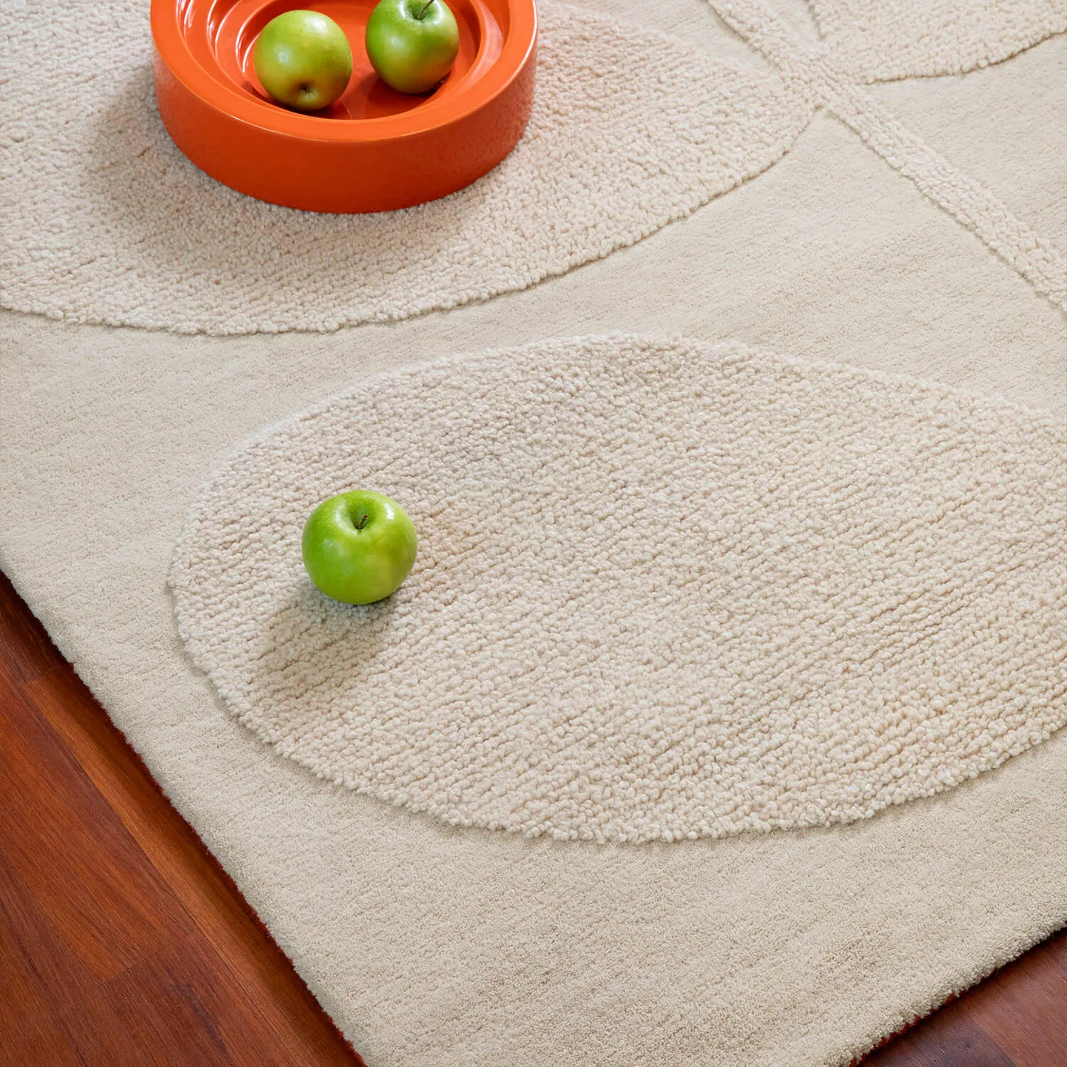 Solid Stem Rug - Ecru