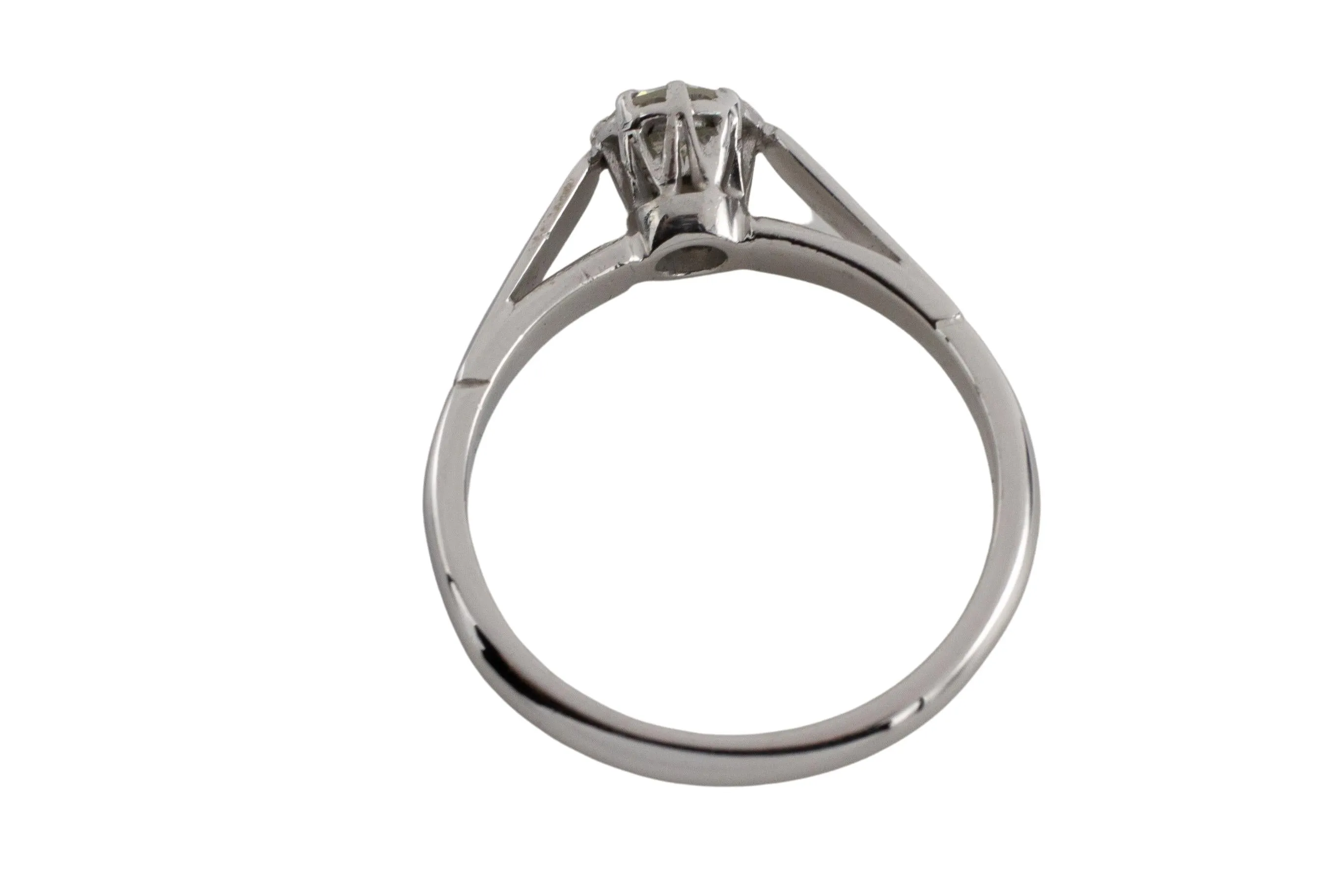 White gold diamond solitaire ring